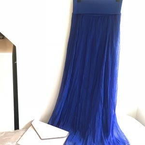 Max & Mia Crinkle Chiffon Maxi Skirt